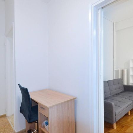 A Cozy Minimal Apartment At Koukaki, Dimitrako... Athens Exterior photo
